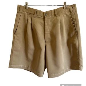 AUSTIN GOLF TOUR COLLECTION SIZE 38 men’s shorts